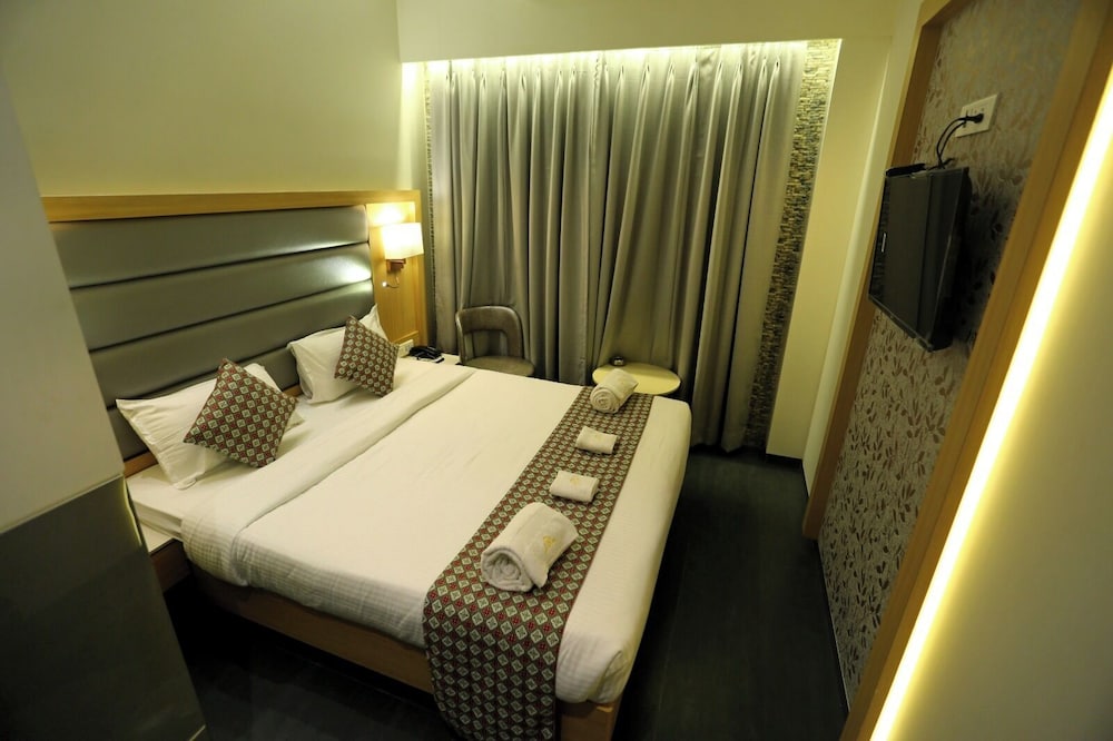 Junior Room