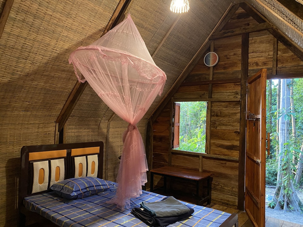 Deluxe Bungalows with Sea Views photo 1