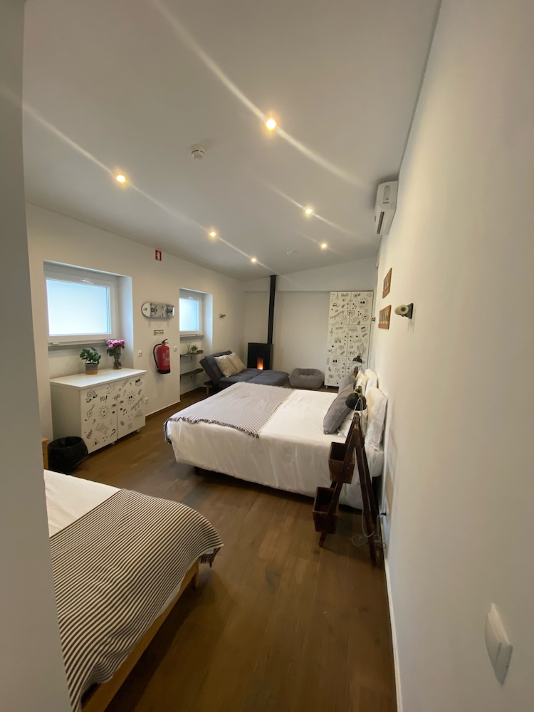 Family Quadruple Room, 1 Bedroom, 2 Bathrooms, Ground Floor photo 3