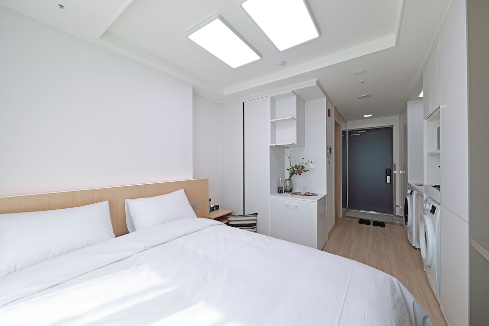 Standard Double Room photo 3