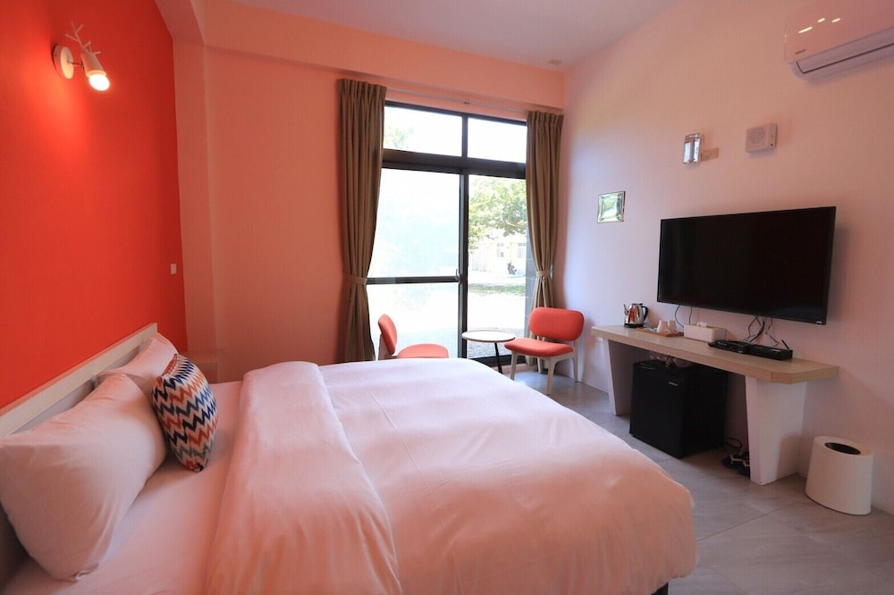 Basic Double Room photo 3
