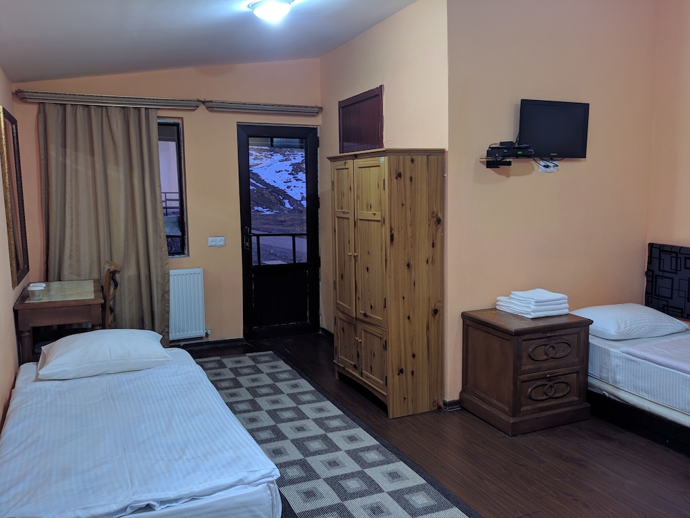 Quadruple Room, Balcony photo 3