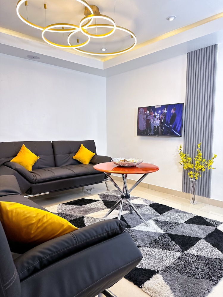 Executive Suite photo 2