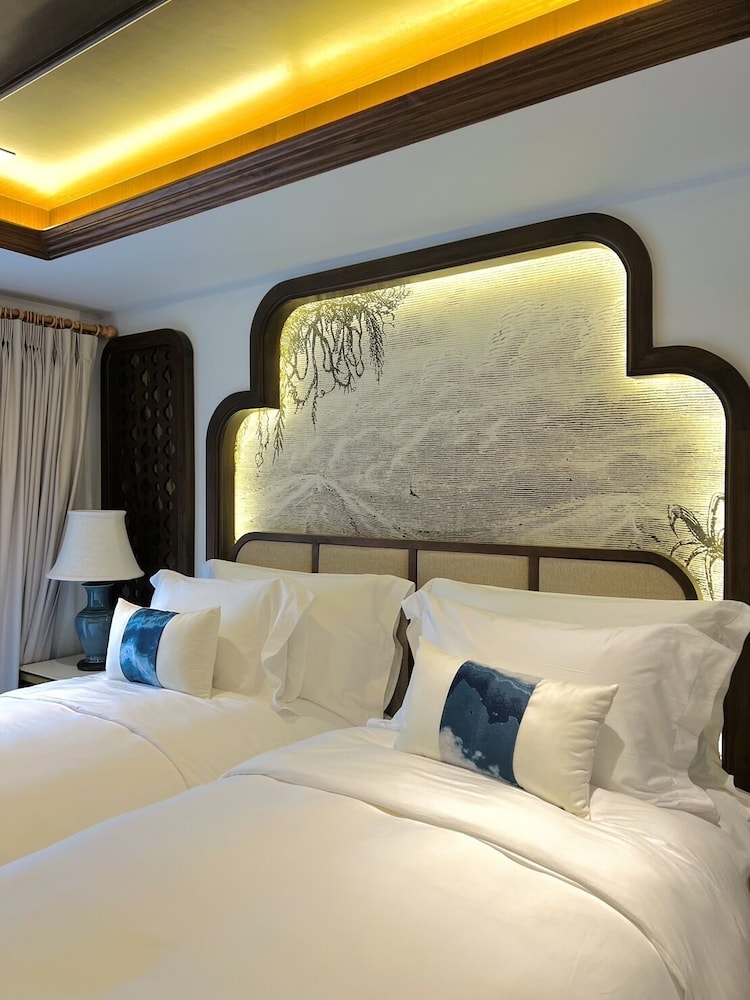 Chino Deluxe Twin City View - Photo 2