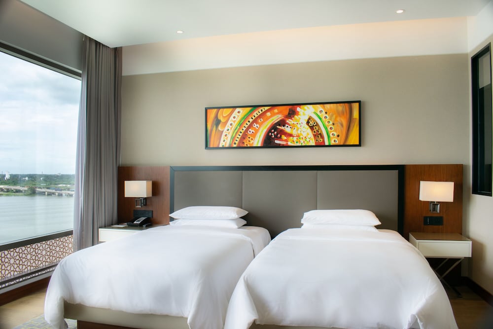 Room, 2 Twin Beds (Backwater View) photo 3