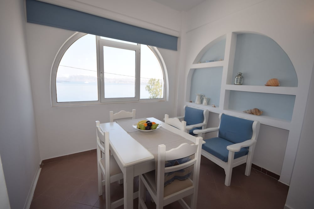 Apartment, 1 Bedroom (Caldera View) - Photo 5