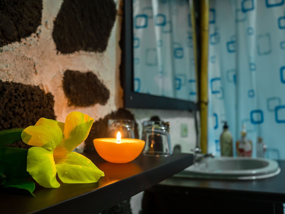 Panoramic Double Room, 2 Double Beds, Private Bathroom, Garden View photo 2