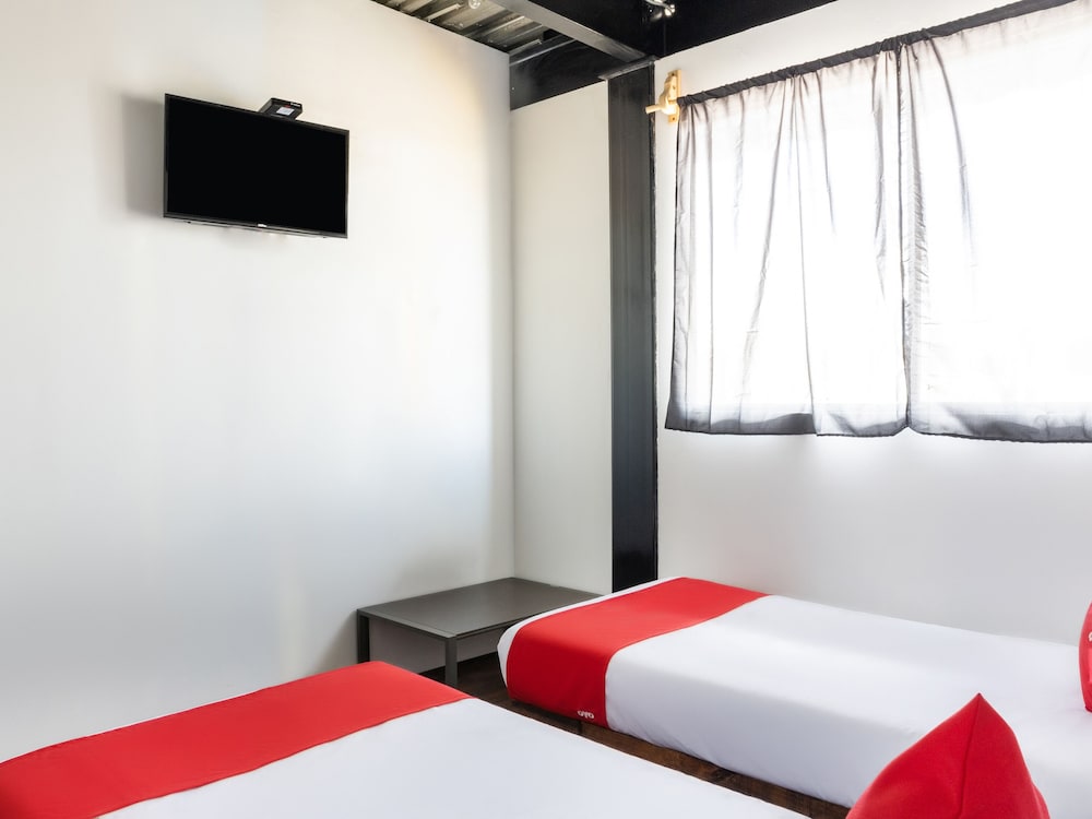Standard Twin Room, 2 Twin Beds photo 1