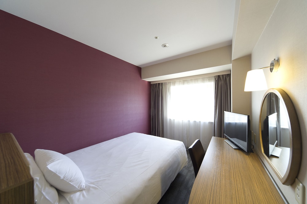 Superior Semi-double Room, Smoking (5 min walk from Shinagawa Station) photo 2