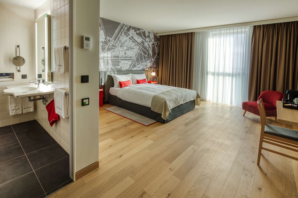 Double Room, Accessible