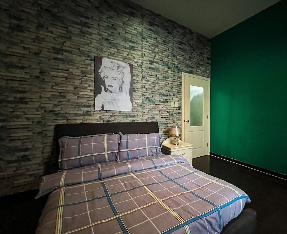 Business Apartment photo 2