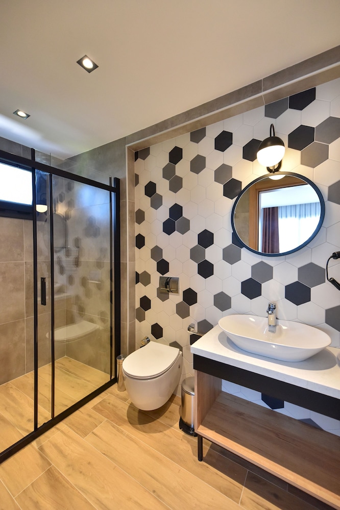 Deluxe Double Room - Photo 7