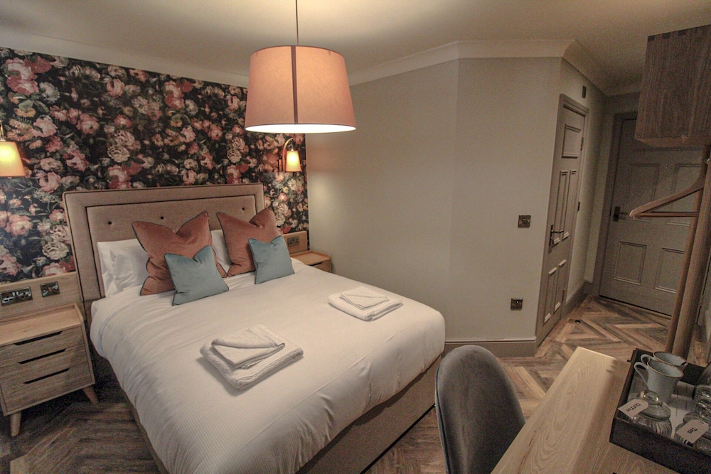 Double Room, Ensuite - Photo 1