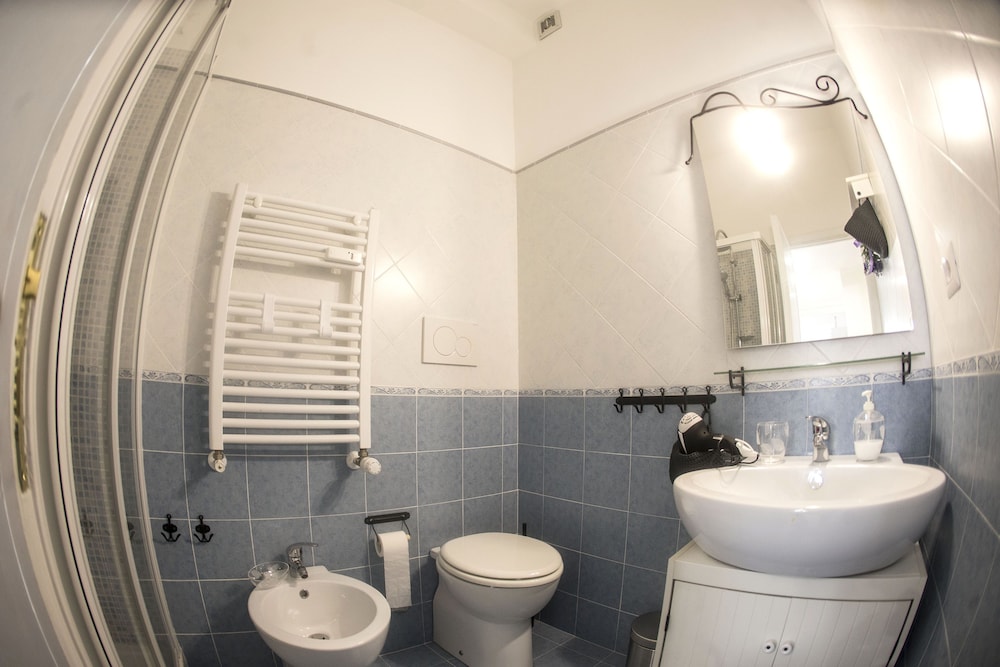 Superior Apartment, 3 Bedrooms, Kitchen, City View photo 3