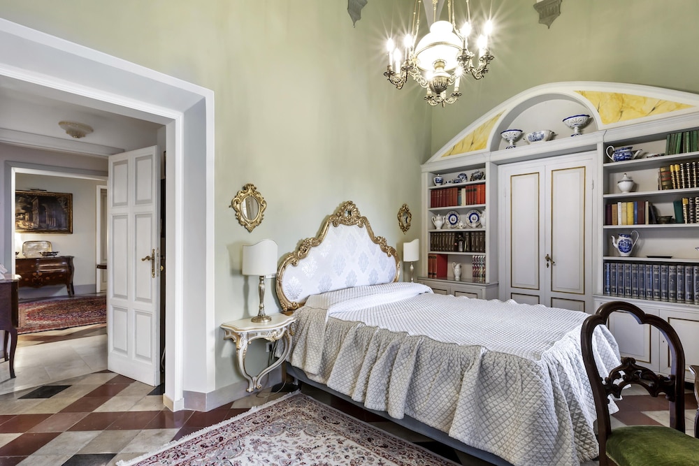 Panoramic Suite, Terrace, City View