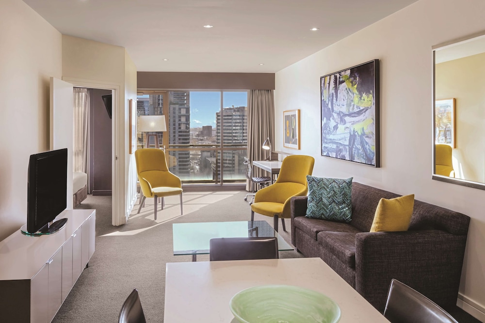 Premier Two Bedroom Apartment - Photo 6