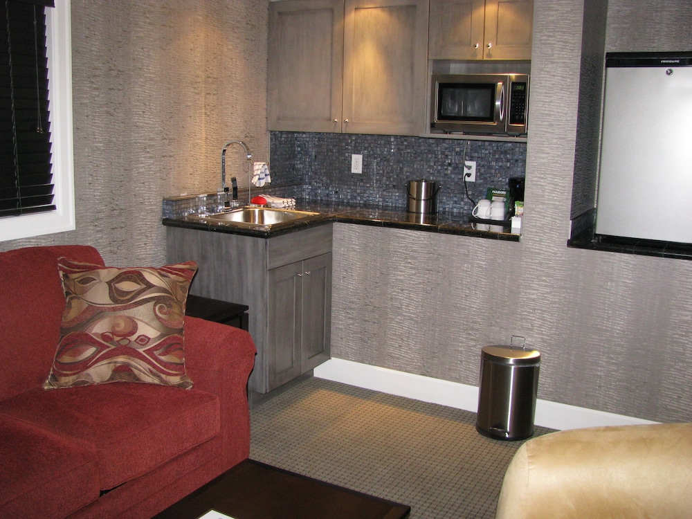 Executive Suite photo 2