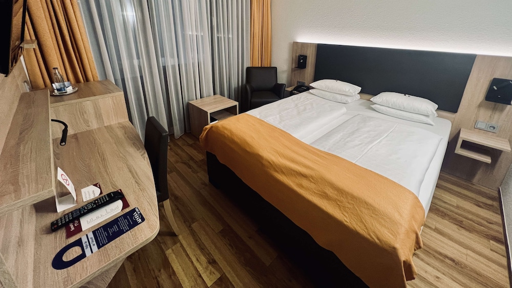 Double Room - Photo 5