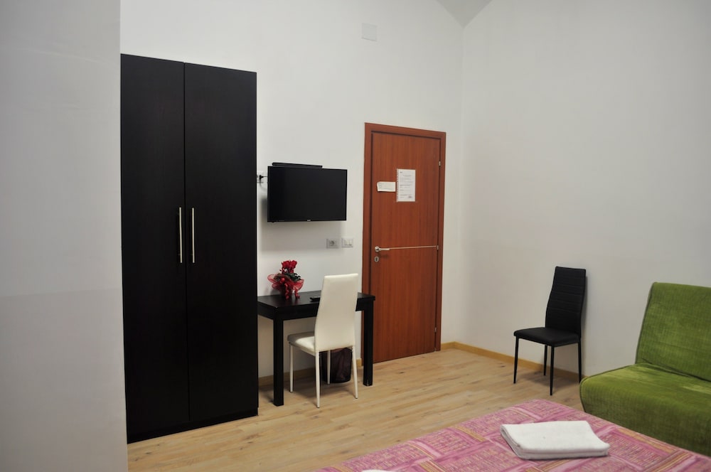 Quadruple Room, Private Bathroom