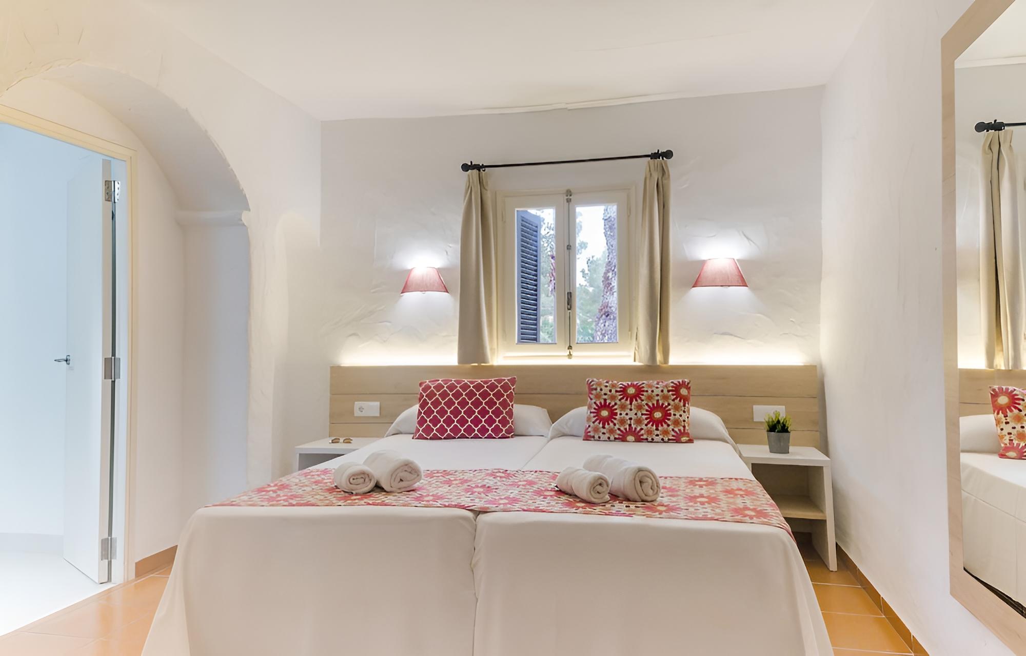 Standard Triple Room photo 1