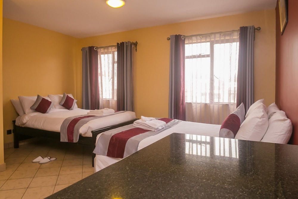 Twin Room - Photo 1