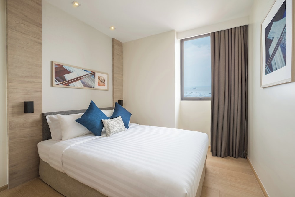 Premier Room, 2 Bedrooms - Photo 5