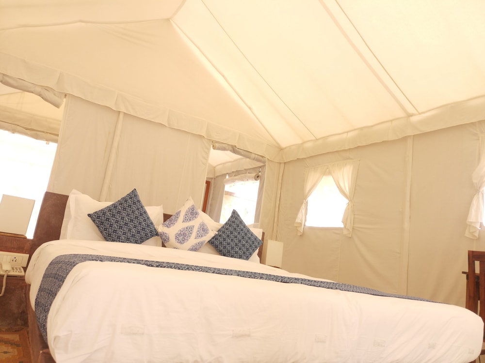 Premium Luxury Tent photo 1