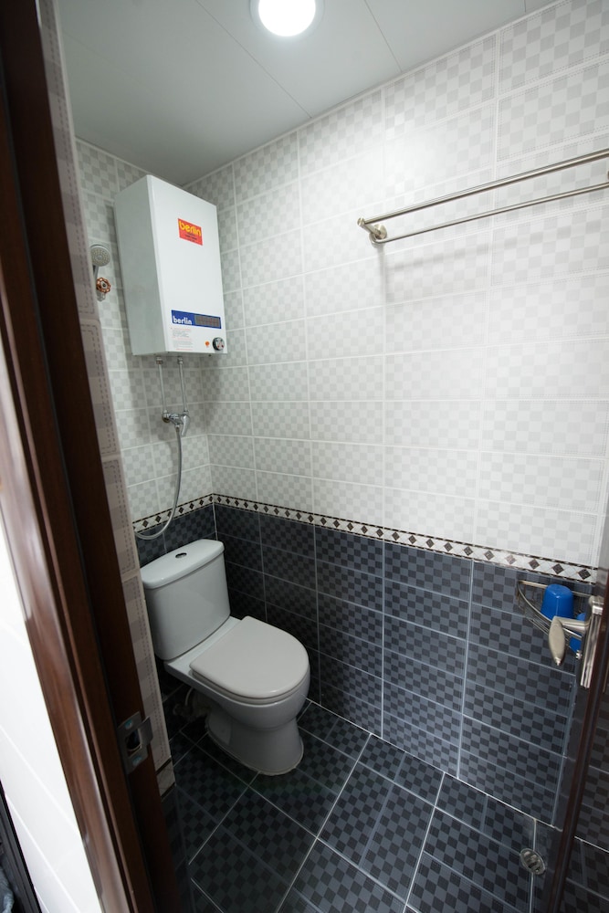 Single Room photo 3