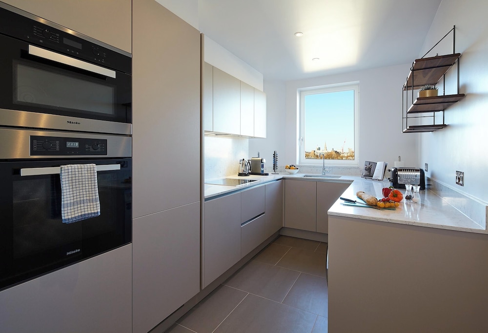 Superior Apartment, 1 Bedroom (floor 1-3) photo 3