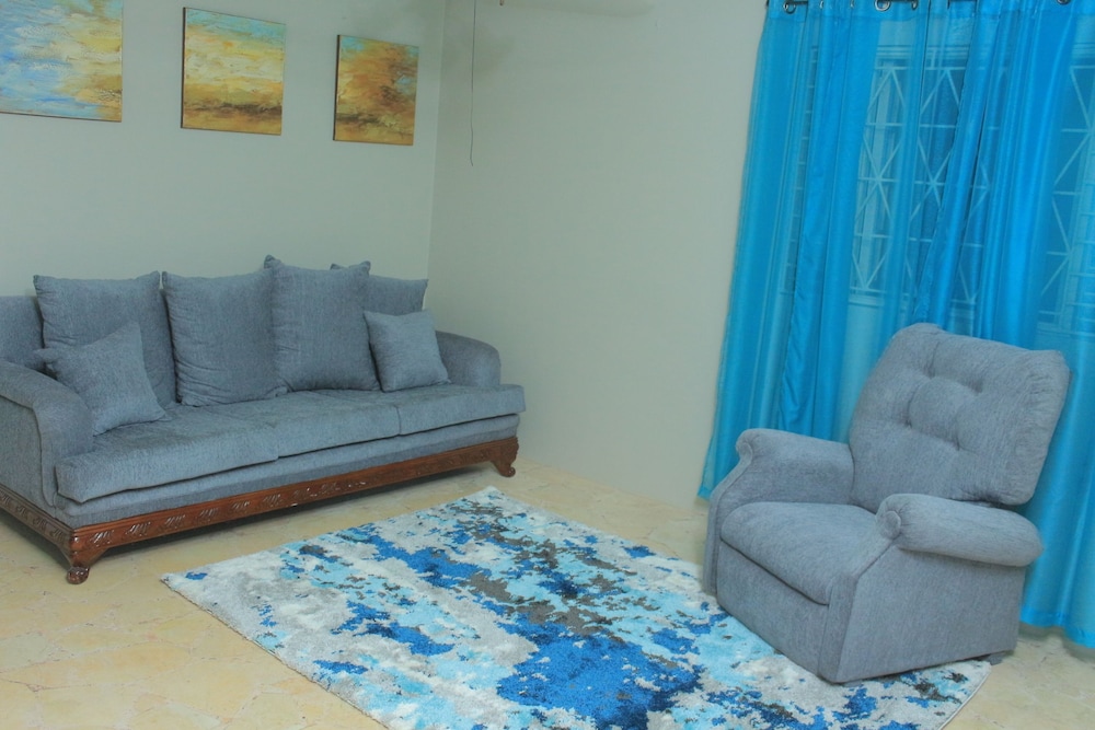 Design Apartment, 2 Bedrooms, City View, Corner photo 1