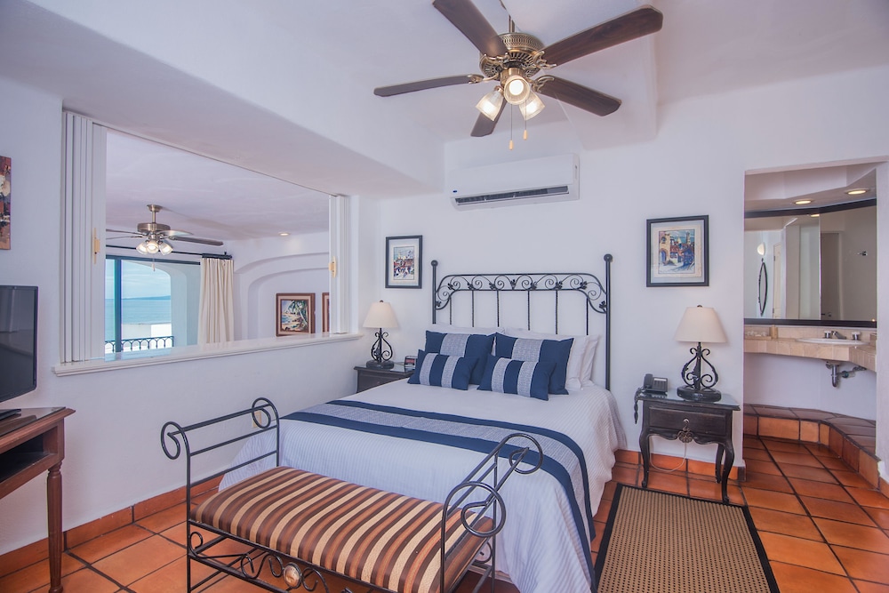 1 Bedroom Apartment Ocean Front photo 1