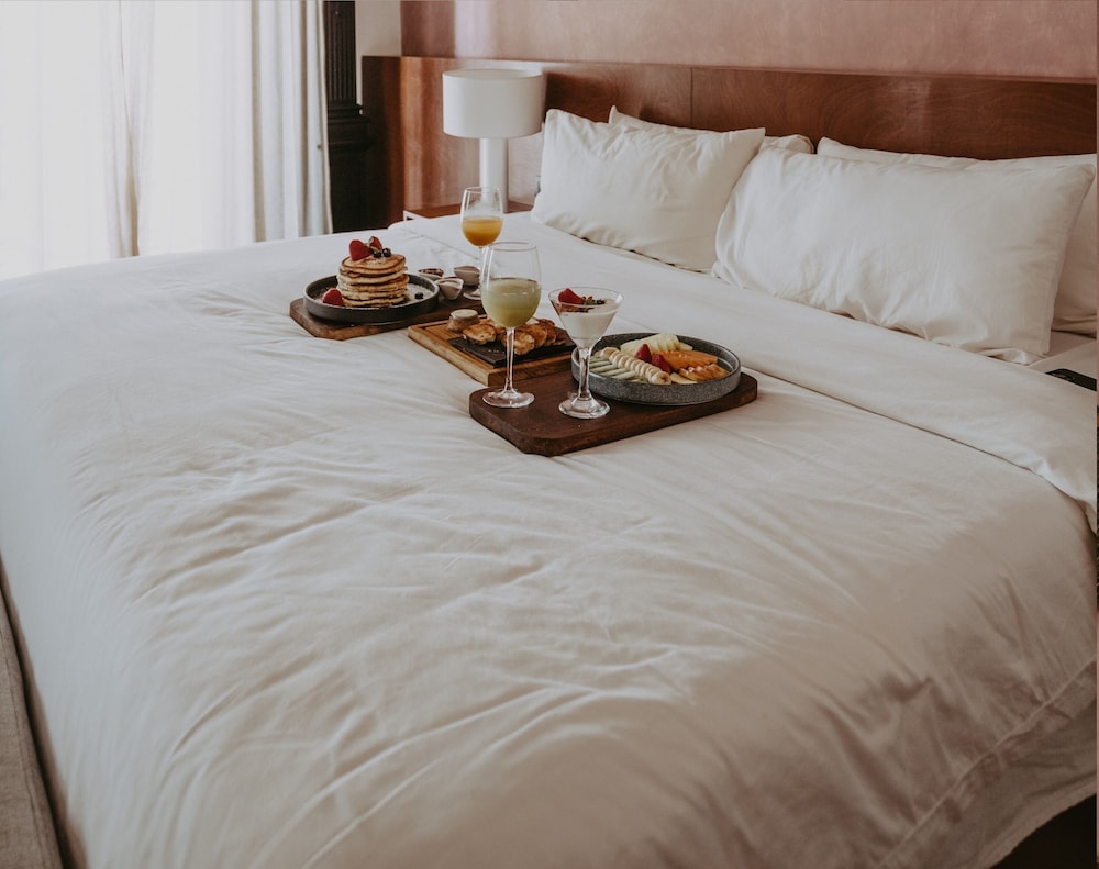 Premium Room, 1 Queen Bed - Photo 1