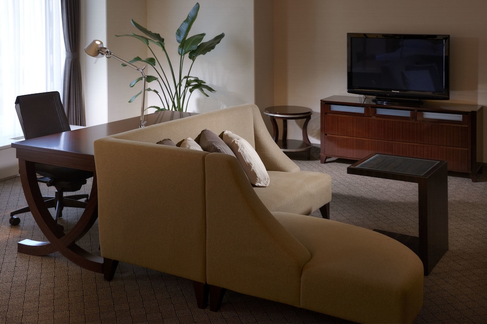 Premium Suite, 2 Double Beds photo 3