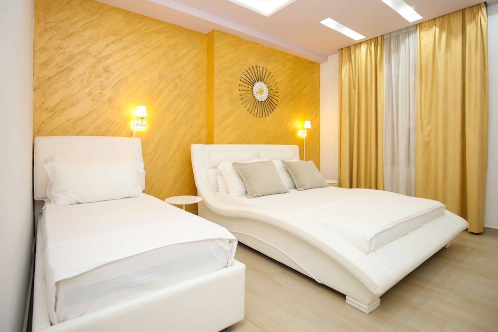 Classic Triple Room