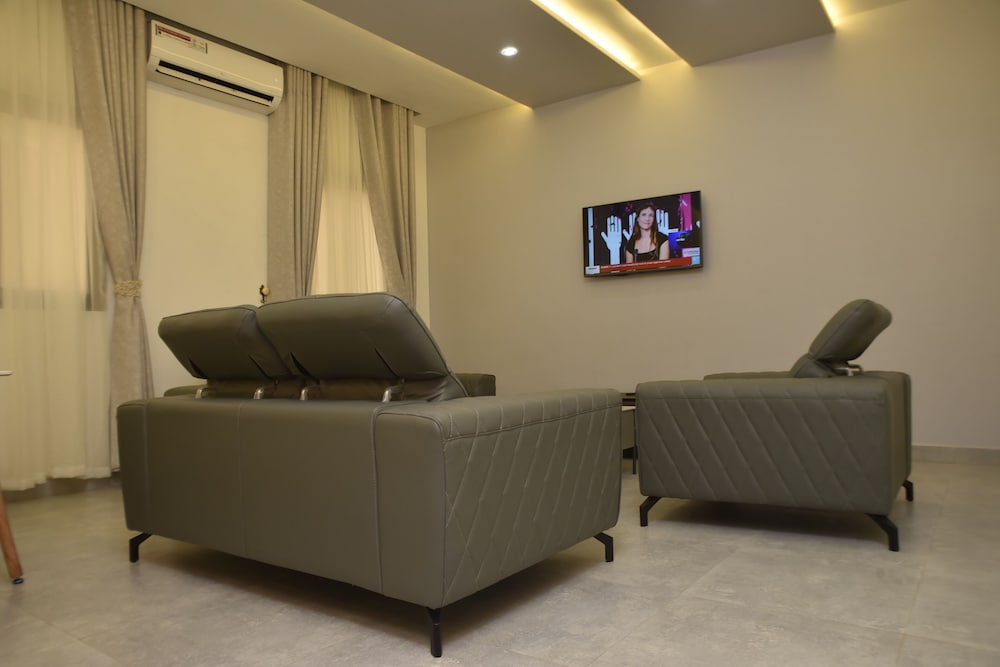 Comfort Penthouse, Non Smoking, City View photo 2