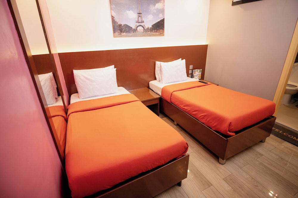 Euro Suite Twin - Photo 3