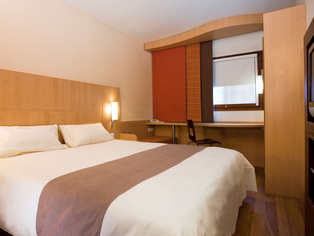 Room, 1 Double Bed (For 1 Or 2 Persons) - Photo 5