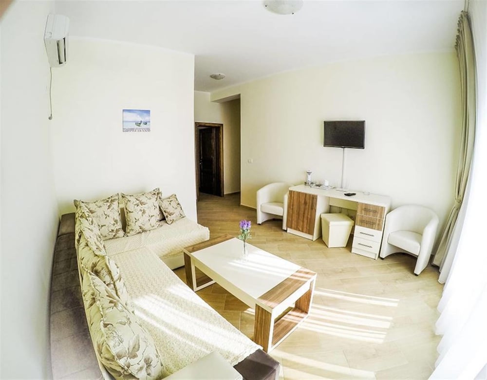 Comfort Apartment, Sea View photo 1