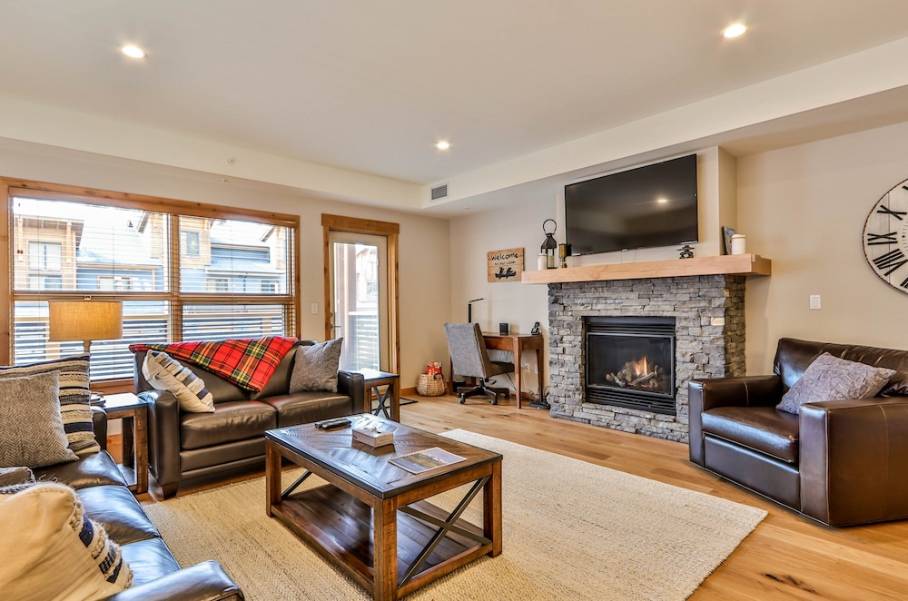 W103 Three Bedroom Premier Condo
