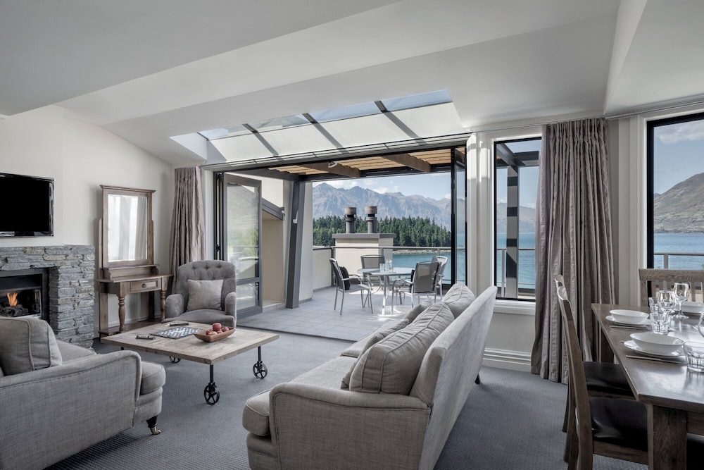 Apartment, 4 Bedrooms, Lake View