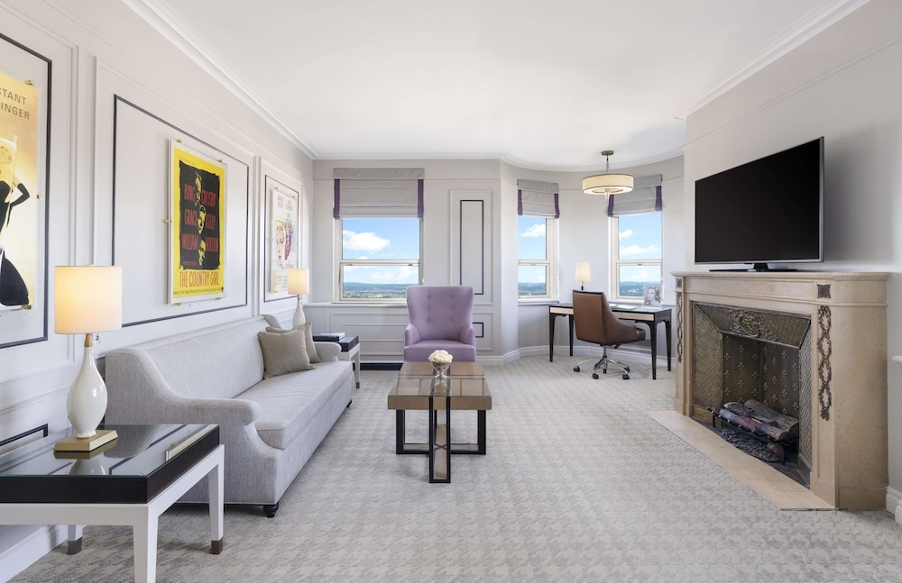 Fairmont Gold King, Signature Suite