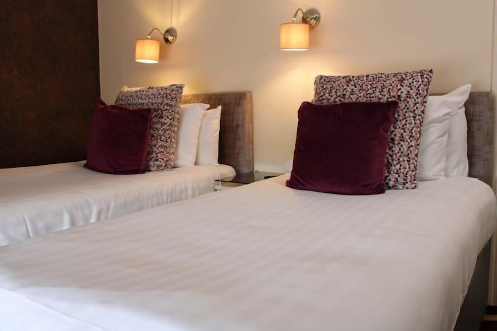 Standard Twin Room photo 1