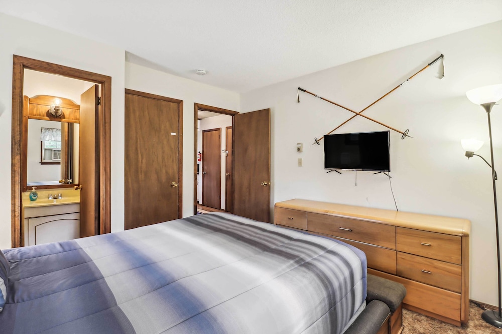 House (3 Bedrooms) photo 2