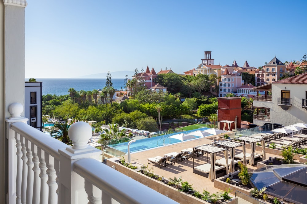 Exclusive Suite, Sea View