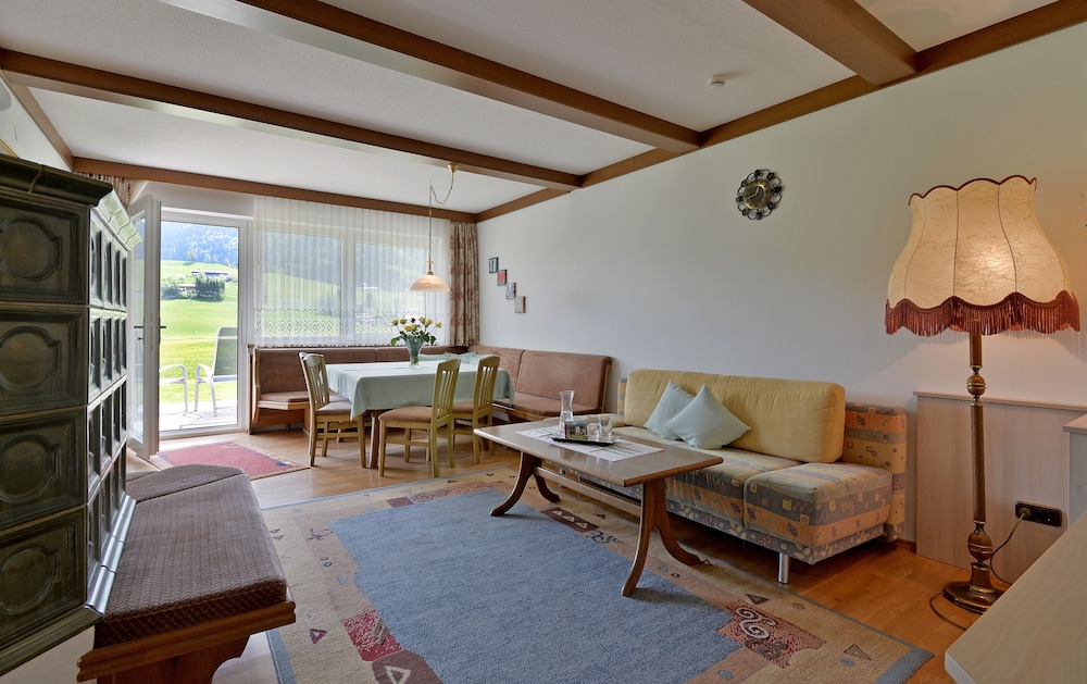Suite, 1 Bedroom, Kitchen, Mountain View (Morgensonne, Cleaning fee 70EUR) photo 1