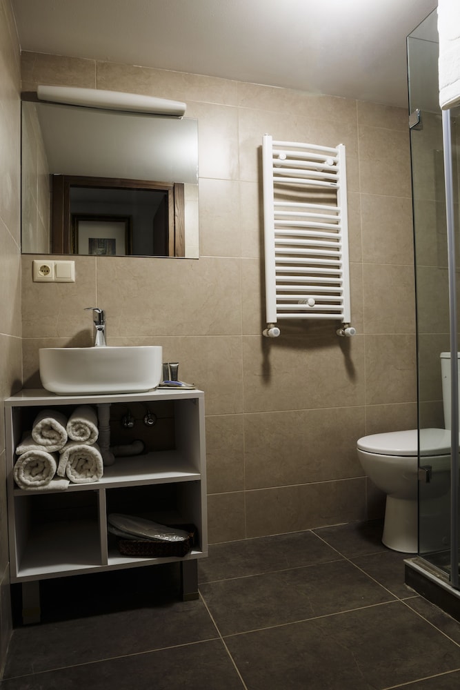 Standard Room, 1 Bedroom photo 2