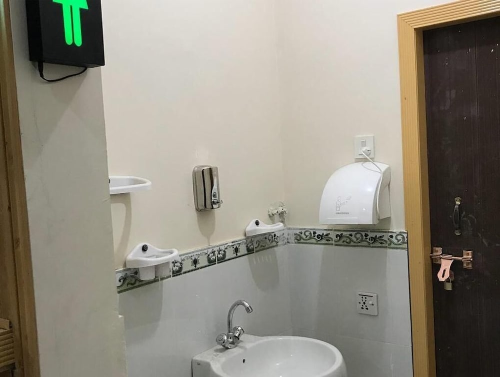 Standard Triple Room - Photo 5