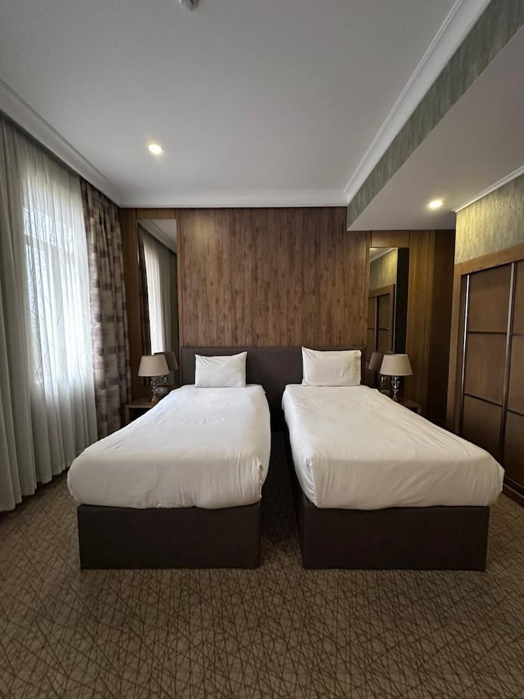 Superior Room, City View