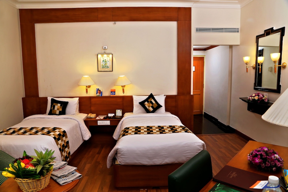 Superior Room, Multiple Beds photo 3