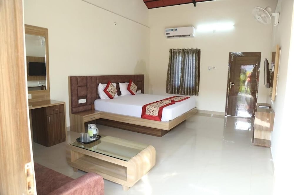 Deluxe Double Room, Balcony, Garden View photo 1